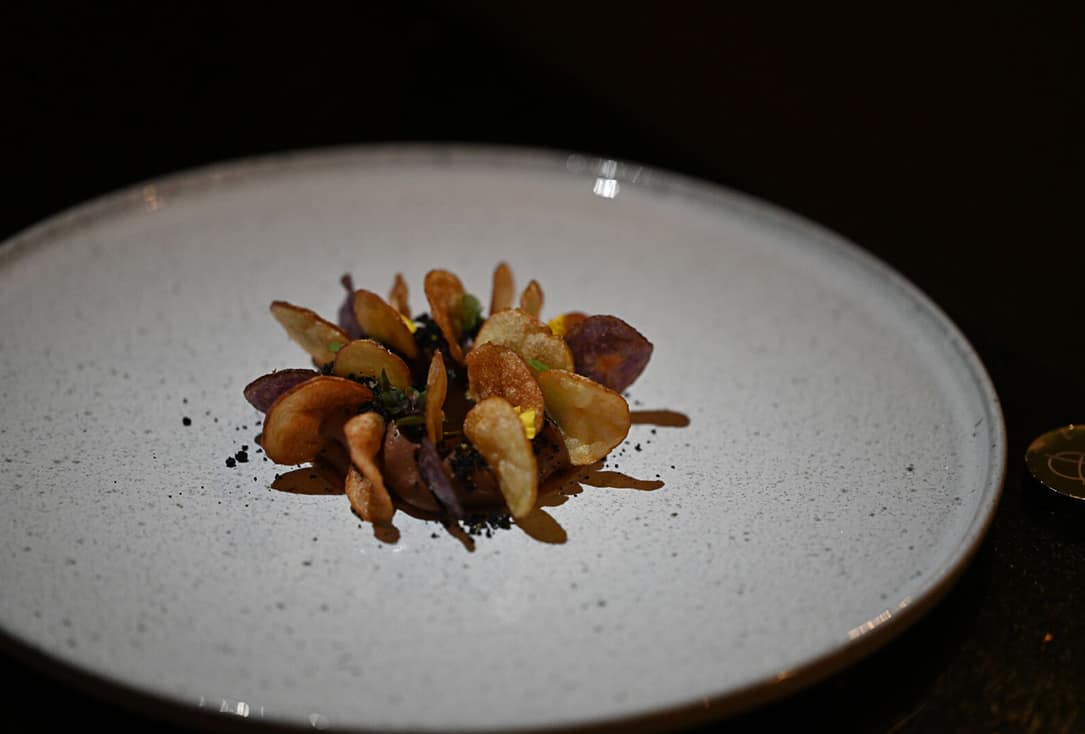 Caramelia potato crisps. pistachio. salted caramel.