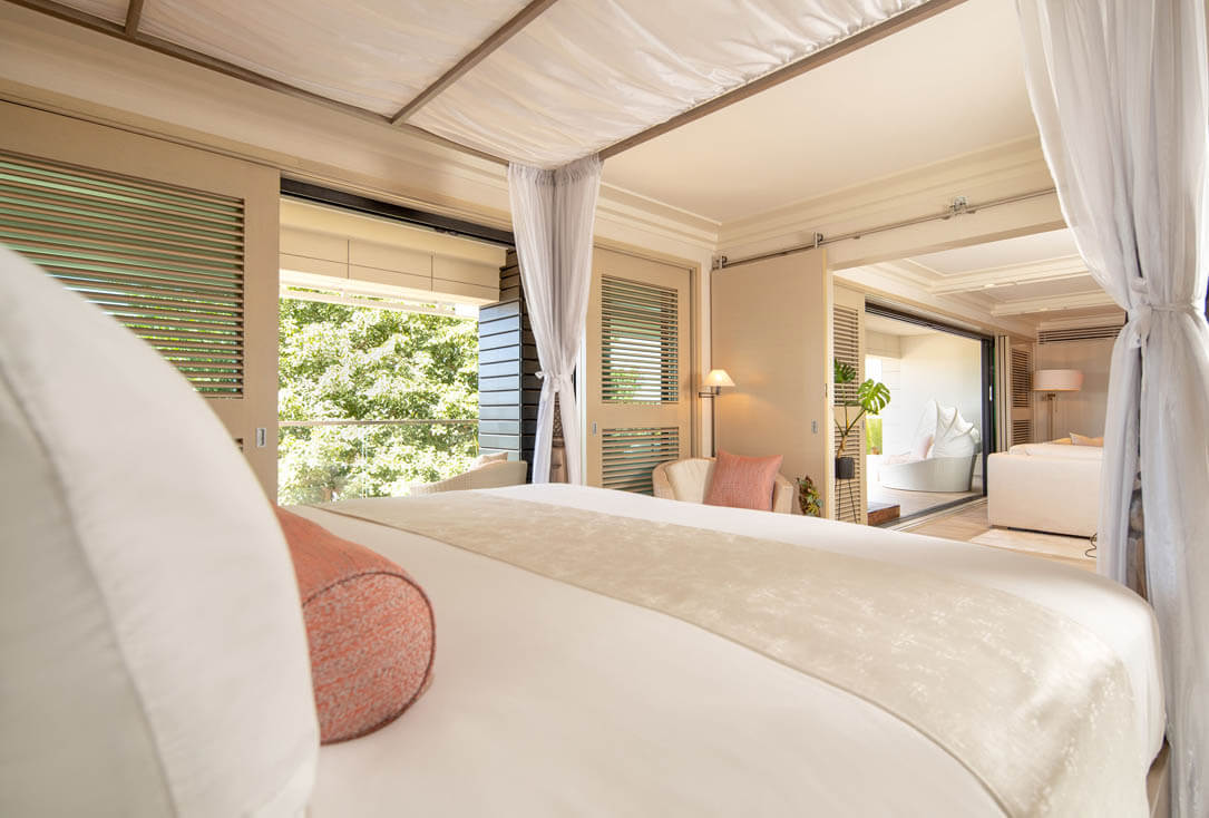 suite-slider-coral-master-bedroom-3